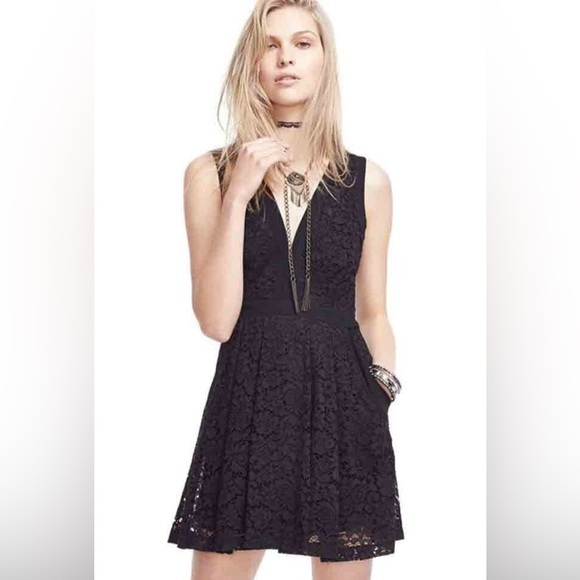 Free People Dresses & Skirts - NWT Free People Lace Dress